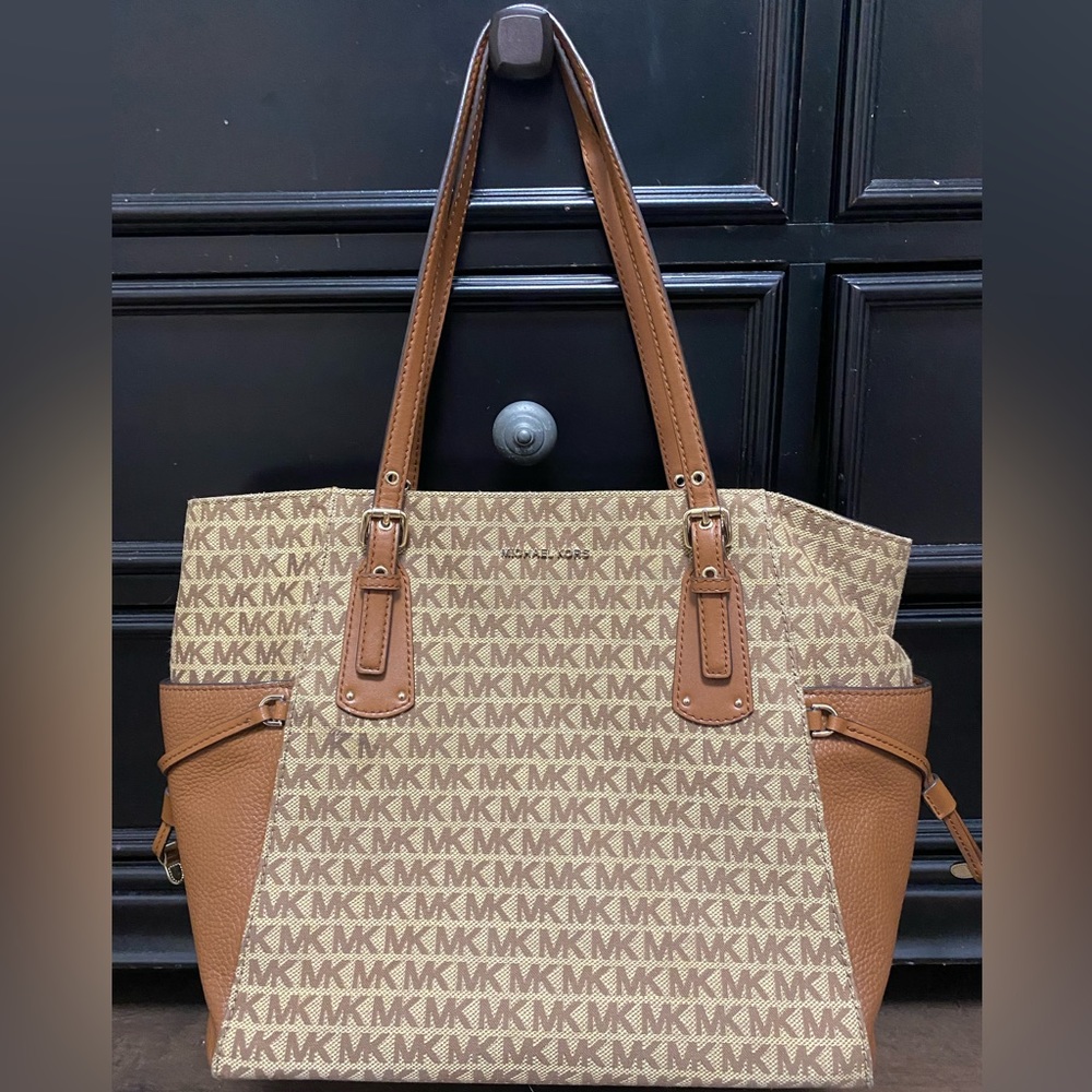 Michael Kors handbag